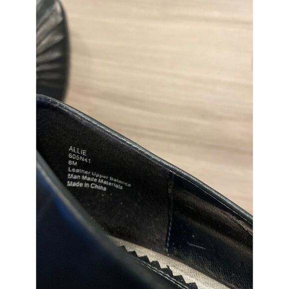 Naturalizer ALLIE women's Black Leather Pleated Round Toe slip on 3 inch Heels 8 - Picture 8 of 8